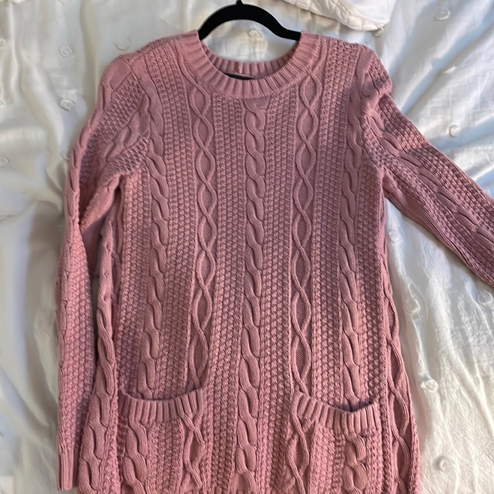 Designer Jeanne Pierre long sweater super cozy